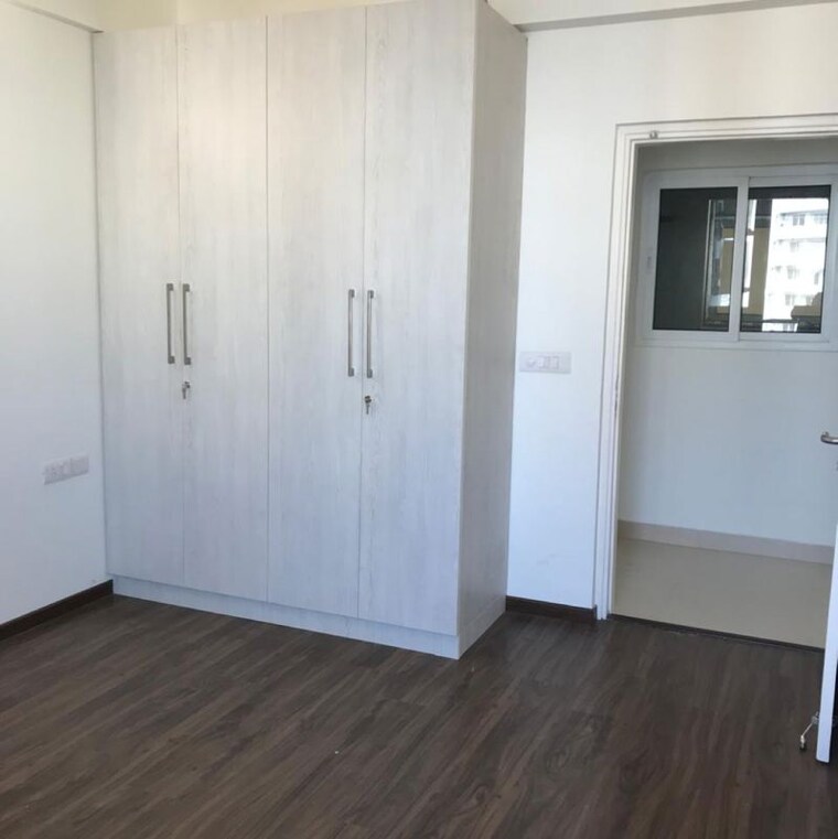 Room, emaar-the-enclave 3 Bedroom 1920 Sq.Ft. Apartment In Sector 66 Gurgaon 10661775