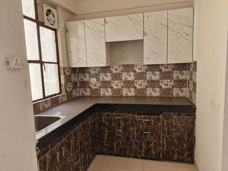 Kitchen, smart-world-gems 3.5 Bedroom 1494 Sq.Ft. Apartment In Sector 89 Gurgaon 10661774