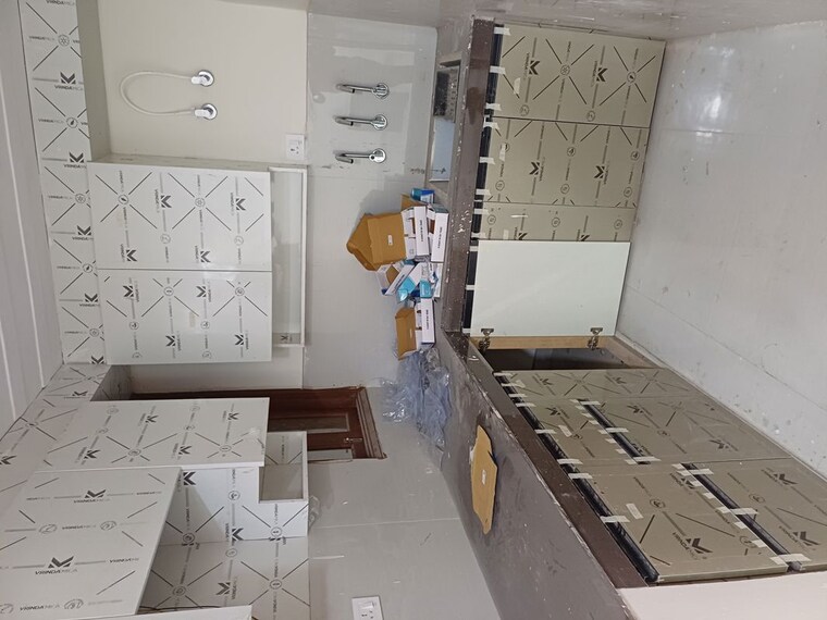 Kitchen, molarband 3.5 Bedroom 75 Sq.Yd. Builder Floor In Molarband Delhi 10661788