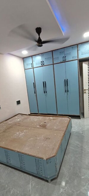 Bedroom in 2 BHK Apartment at Chembur – for Rent