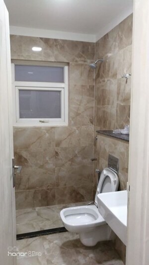 Bathroom in 4 BHK Apartment at Emaar Emerald Floors Premier, Sector 65 – for Rent