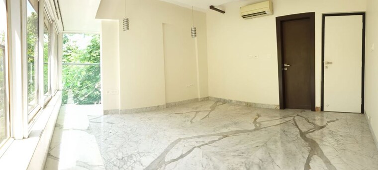 Room, raj-rishi 3 Bedroom 1000 Sq.Ft. Apartment In Khar West Mumbai 10661815