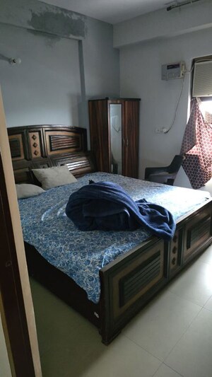Bedroom in 2 BHK Apartment at Adore Happy Homes, Sector 86 – for Rent