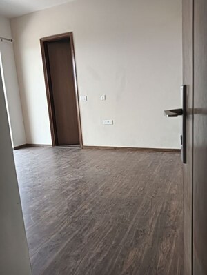 2.5 BHK Apartment For Rent in Sare Home, Sector 92