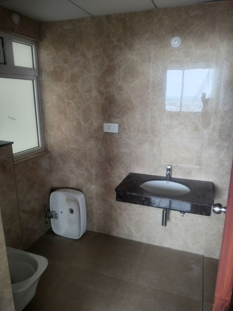 Bathroom, aurobindo-the-regent 3 Bedroom 1893 Sq.Ft. Apartment In Kondapur Hyderabad 10661826