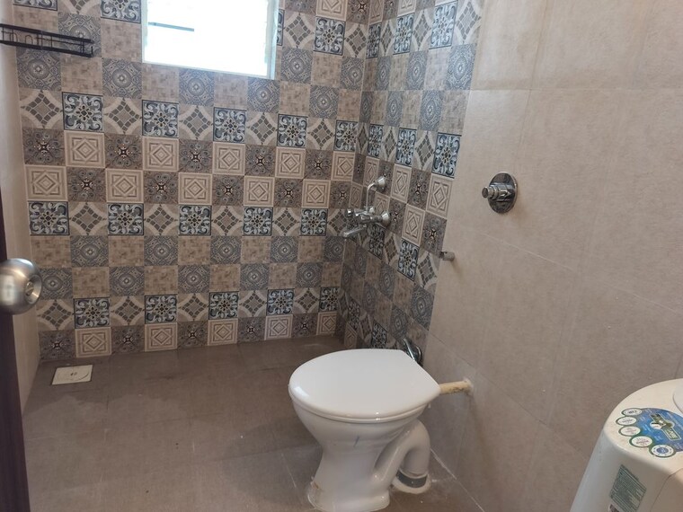 Bathroom, goel-ganga-aurum-park 2 Bedroom 1120 Sq.Ft. Apartment In Tathawade Pune 10661846