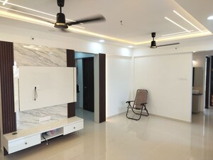 Room in 2 BHK Apartment at Goel Ganga Aurum Park, Tathawade – for Rent