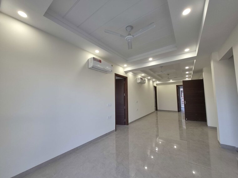 Room, sector 51 3 Bedroom 1820 Sq.Ft. Builder Floor In Sector 51 Gurgaon 10661874