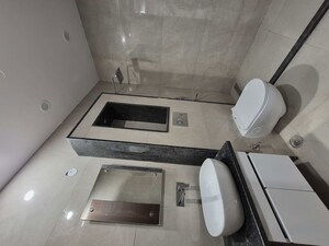 Furnished Amenities in 3 BHK Builder Floor at Sector 51 – for Rent