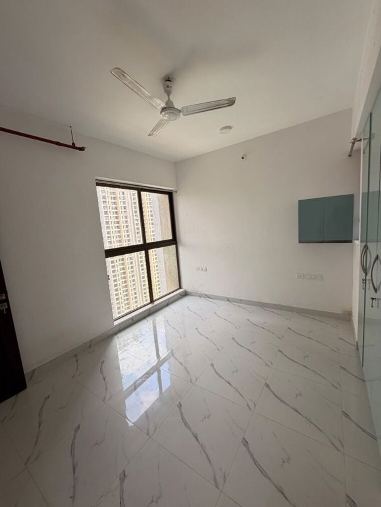 Room, raymond-ten-x-habitat 2 Bedroom 660 Sq.Ft. Apartment In Pokhran Road No Two Thane 10661875