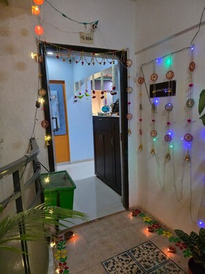 Team Area in 2 BHK Apartment at Gera Emerald City, Kharadi – for Rent