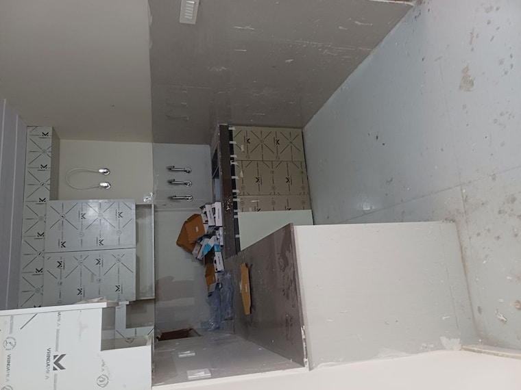 Kitchen, budh vihar 3.5 Bedroom 75 Sq.Yd. Builder Floor In Budh Vihar Delhi 10661894