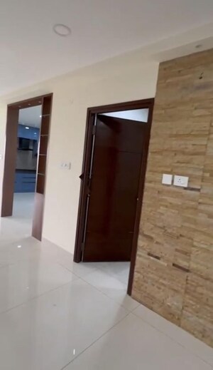 Furnished Amenities in 3 BHK Apartment at Aparna Luxor Park, Kondapur – for Rent