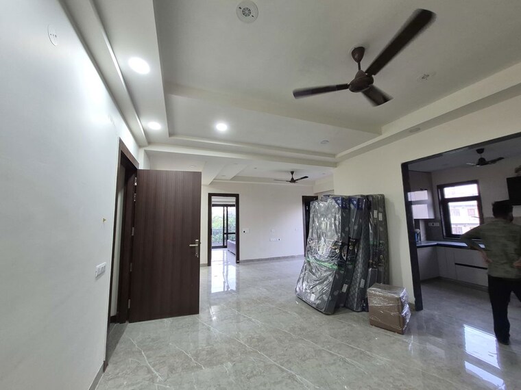 Room, sector 51 3 Bedroom 2500 Sq.Ft. Builder Floor In Sector 51 Gurgaon 10661911