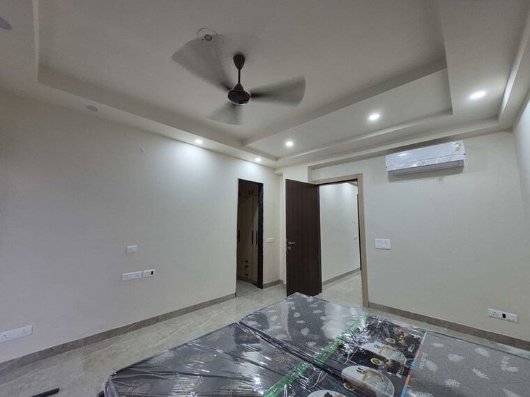 Living Room, sector 51 3 Bedroom 2500 Sq.Ft. Builder Floor In Sector 51 Gurgaon 10661911
