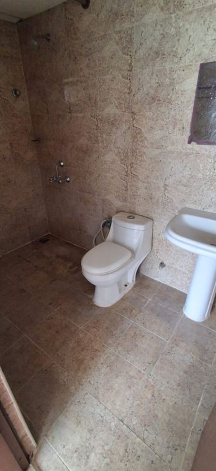 Bathroom, aratt-adora 3 Bedroom 1527 Sq.Ft. Apartment In Sarjapur Road Bangalore 10661931