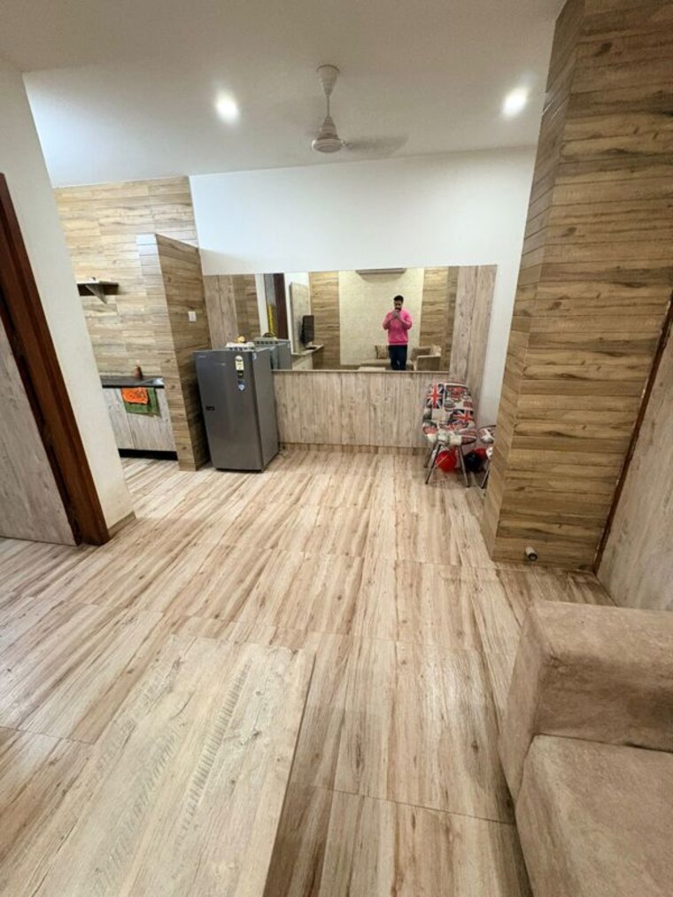 Bedroom, dlf cyber city 1.5 Bedroom 400 Sq.Ft. Builder Floor In Dlf Cyber City Gurgaon 10661944