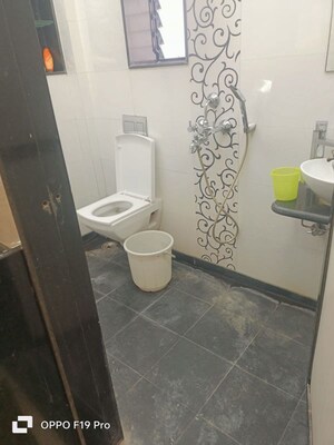 Bathroom in 1 BHK Apartment at Anand Apartment Dadar, Dadar East – for Rent