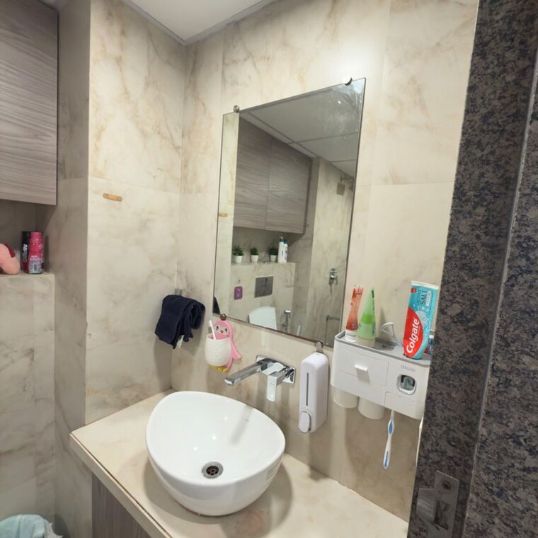Bathroom, kanakia-silicon-valley 2 Bedroom 669 Sq.Ft. Apartment In Powai Mumbai 10661988