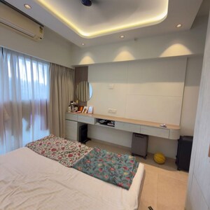 Bedroom in 2 BHK Apartment at Kanakia Silicon Valley, Powai – for Rent