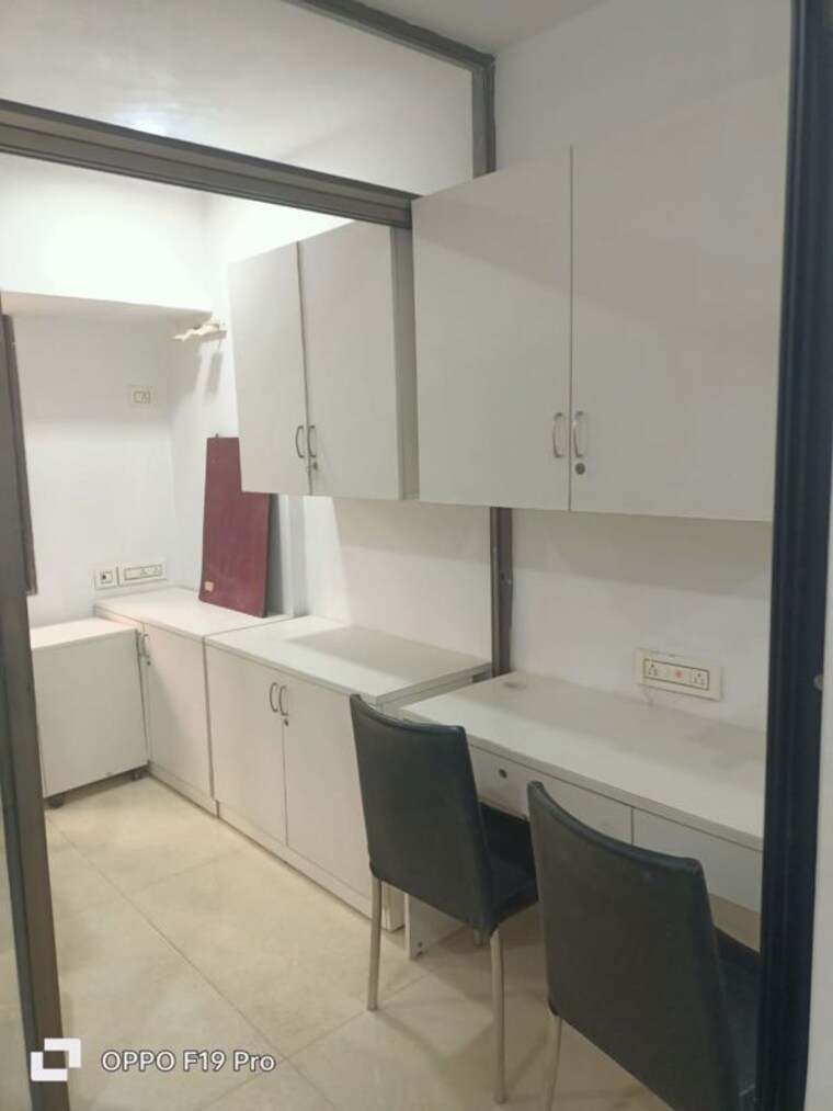 Kitchen, kohinoor-building-dadar-east Commercial Office Space 200 Sq.Ft. In Dadar East Mumbai 10662004