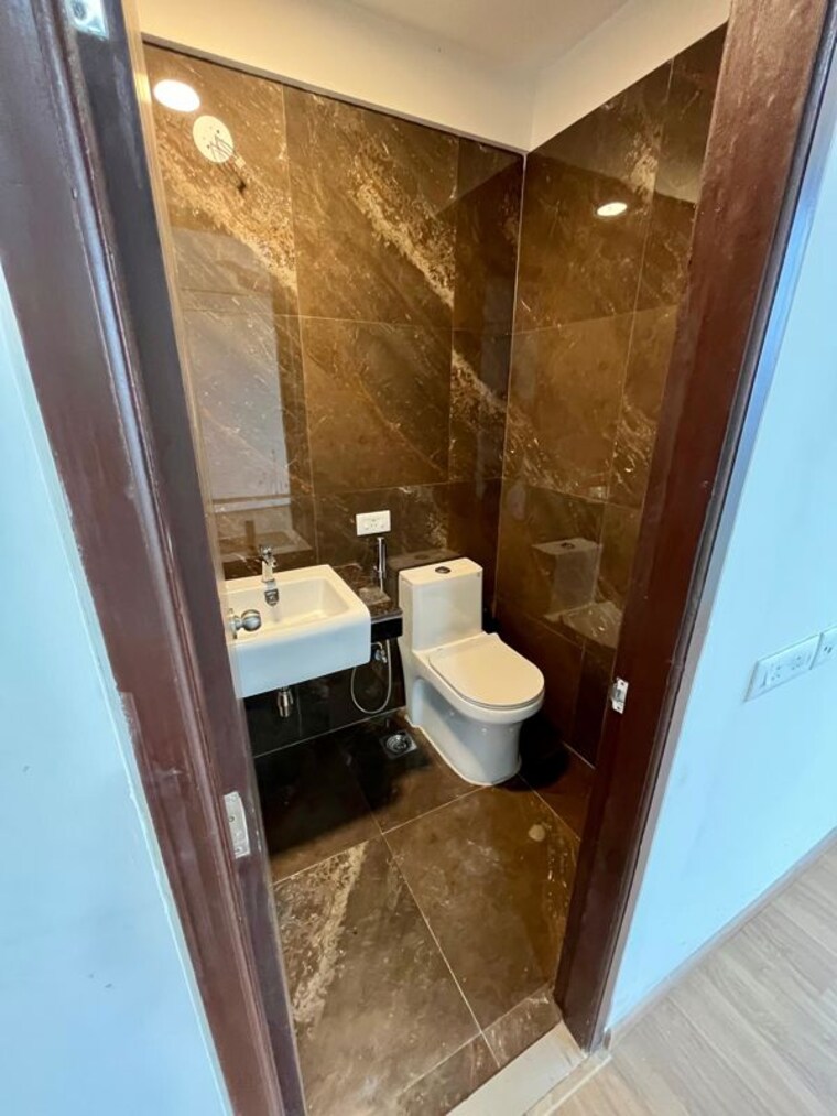 undefined, one-indiabulls-thane-1 2 Bedroom 806 Sq.Ft. Apartment In Pokhran Road No One Thane 10662011