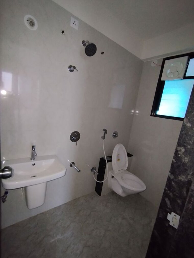 Attached Bathroom, shree-anand-royal-court 2 Bedroom 876 Sq.Ft. Apartment In Thergaon Pune 10661942