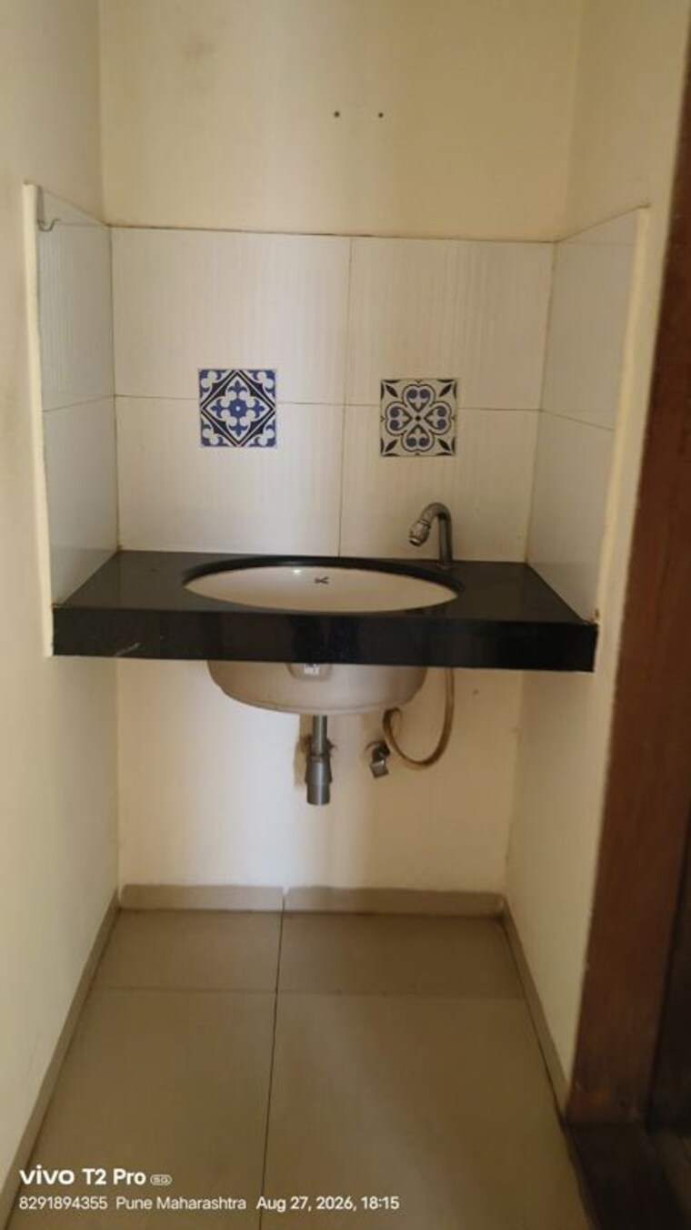 Kitchen, venezia-homes 2.5 Bedroom 1200 Sq.Ft. Apartment In Baner Pune 10661996