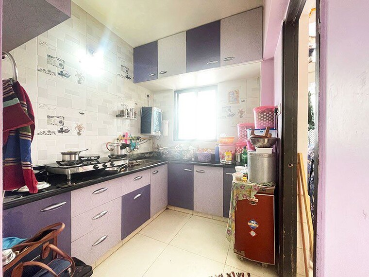 Kitchen, nirnay nagar 2 Bedroom 110 Sq.Yd. Apartment In Nirnay Nagar Ahmedabad 10662025