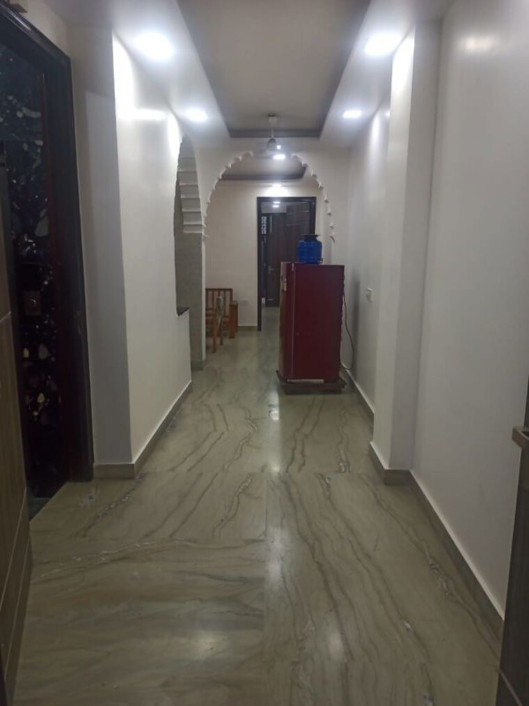 Team Area, hauz khas Commercial Office Space 2200 Sq.Ft. In Hauz Khas Delhi 10661954