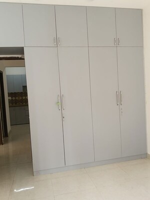 Room in 2 BHK Apartment at Signature Global Proxima, Sector 89 – for Rent