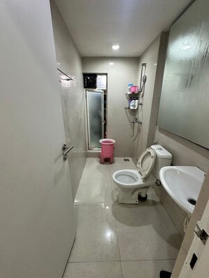 Bathroom in 2 BHK Apartment at Hiranandani Estate – for Rent