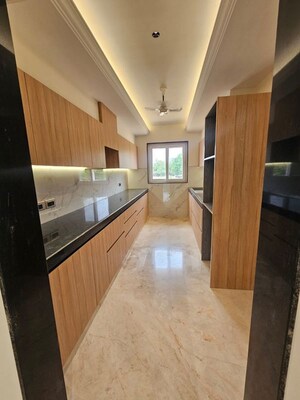 Kitchen in 3 BHK Builder Floor at Sector 57 – for Rent