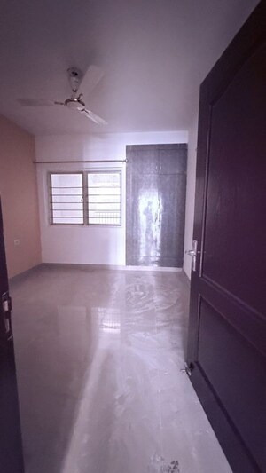 Room in 3 BHK Apartment at ABA Cherry County, Tech Zone 4 Greater Noida – for Rent