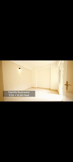 Room in 3 BHK Apartment at Mittal Rajnagar Residency, Raj Nagar Extension – for Sale