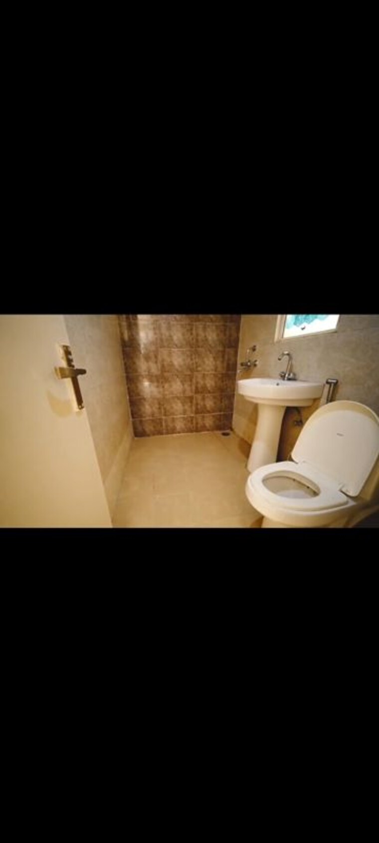 Bathroom, mittal-rajnagar-residency 3 Bedroom 1380 Sq.Ft. Apartment In Raj Nagar Extension Ghaziabad 10661798