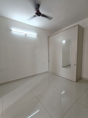 Room in 3 BHK Apartment at ASBL Spectra, Financial District – for Rent