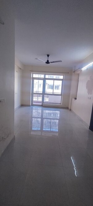 Room in 2.5 BHK Apartment at Shiv Sai Emerald Heights, Sector 88 – for Rent