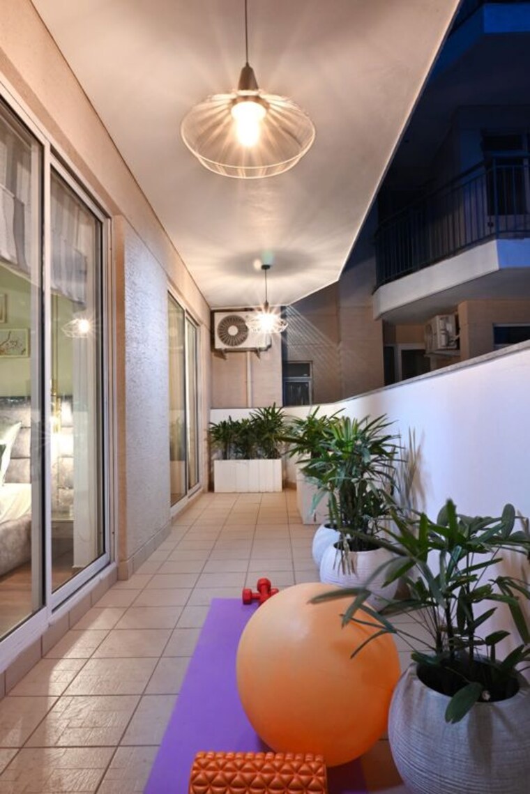 Balcony, bestech-park-view-altura 3 Bedroom 2150 Sq.Ft. Apartment In Sector 79 Gurgaon 10662115