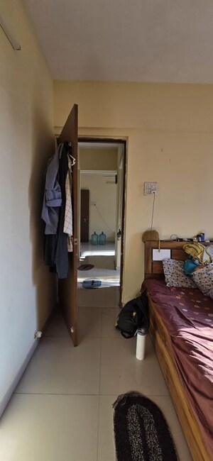 Room in 1 BHK Apartment at Mahavir Tower Ghansoli, Ghansoli – for Rent