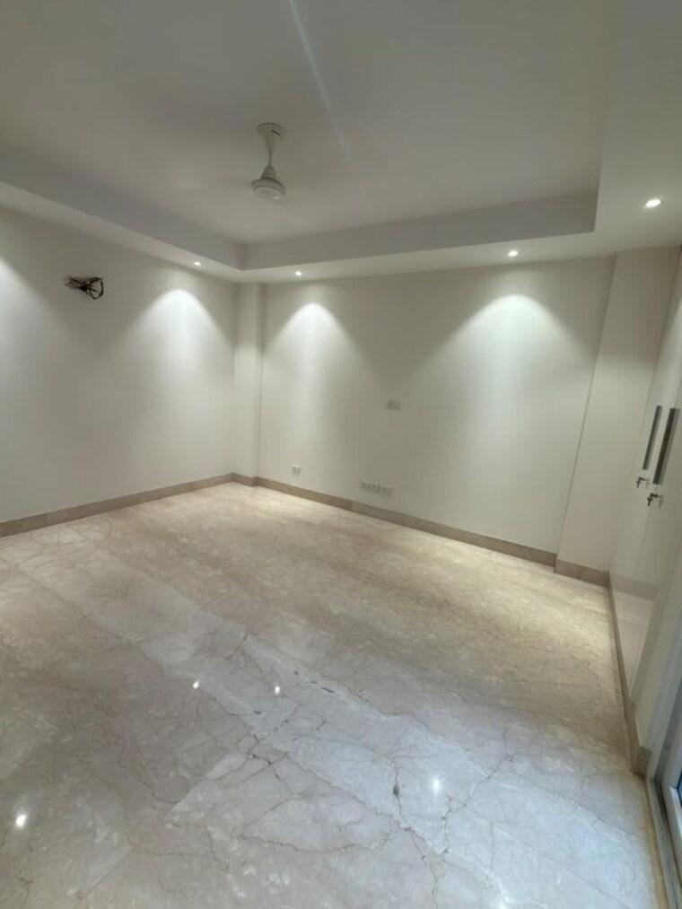 Room, greater kailash ii 4 Bedroom 2700 Sq.Ft. Apartment In Greater Kailash ii Delhi 10662161