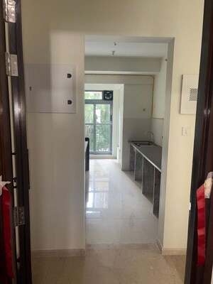 Building Lobby in 2 BHK Apartment at Kalpataru Elitus, Mulund West – for Rent