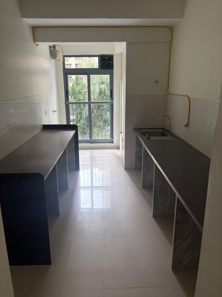 Kitchen, kalpataru-elitus 2 Bedroom 802 Sq.Ft. Apartment In Mulund West Mumbai 10662095