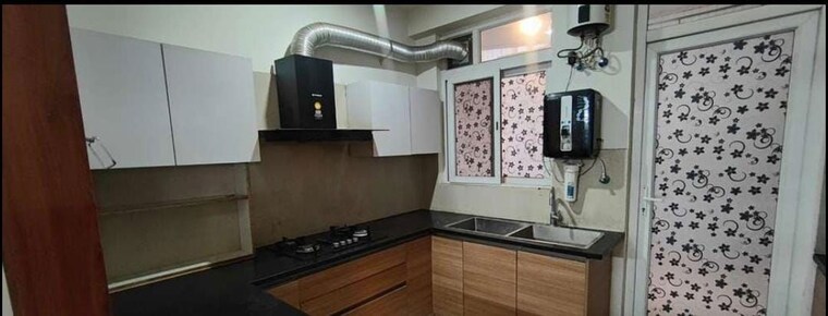 Kitchen, maya-green-lotus-utsav 3 Bedroom 2100 Sq.Ft. Apartment In International Airport Road Zirakpur 10662230