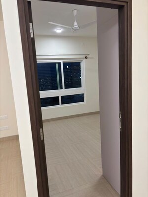 Room in 2 BHK Apartment at Karle Vario Homes, Hebbal – for Rent