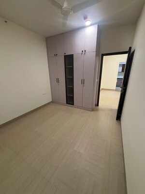 Room in 2 BHK Apartment at Karle Vario Homes, Hebbal – for Rent