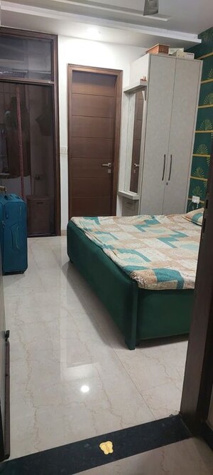 Bedroom in 3 BHK Builder Floor at Vaishali Sector 6 – for Rent