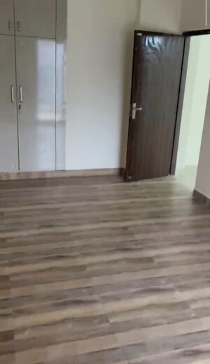2 BHK Apartment For Rent in Supertech Cape Town, Sector 74