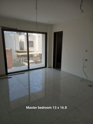 Room in 4 BHK Villa at Aston 21, Atladra – for Sale