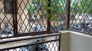 Balcony in 1 BHK Builder Floor at Vaishali Sector 3 – for Sale